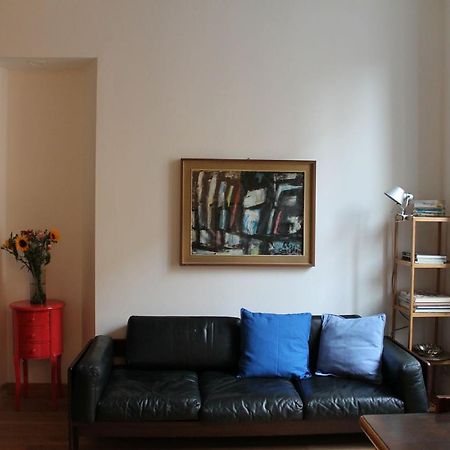 Goldoni77 - 3Mins From Dateo Station Milan Bagian luar foto